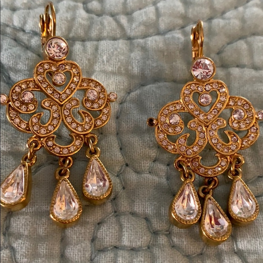 Joan Rivers chandelier earrings
